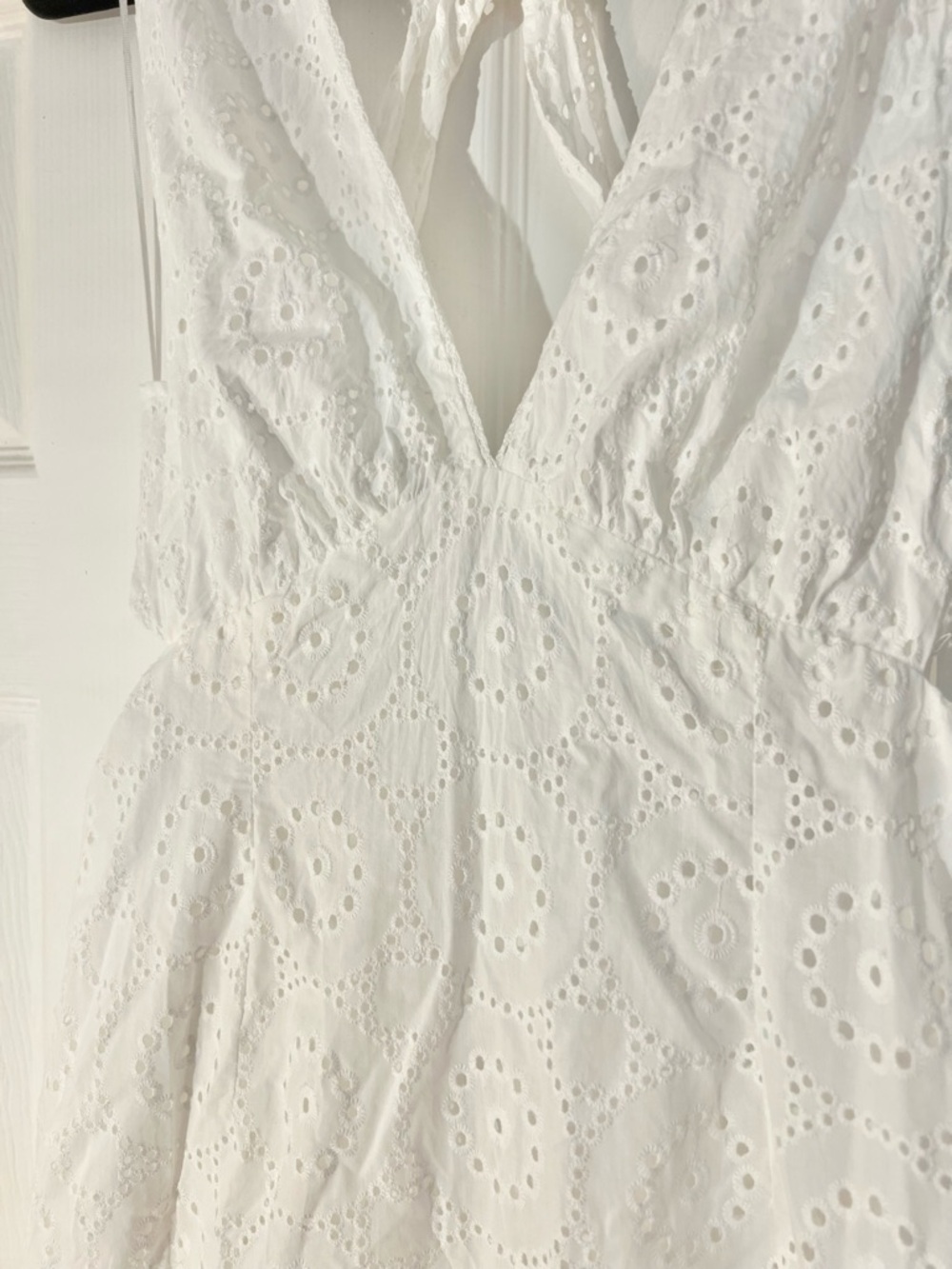 ZARA Cotton Eyelet Embroidered Halter Midi dress. L NWT - Picture 13 of 16